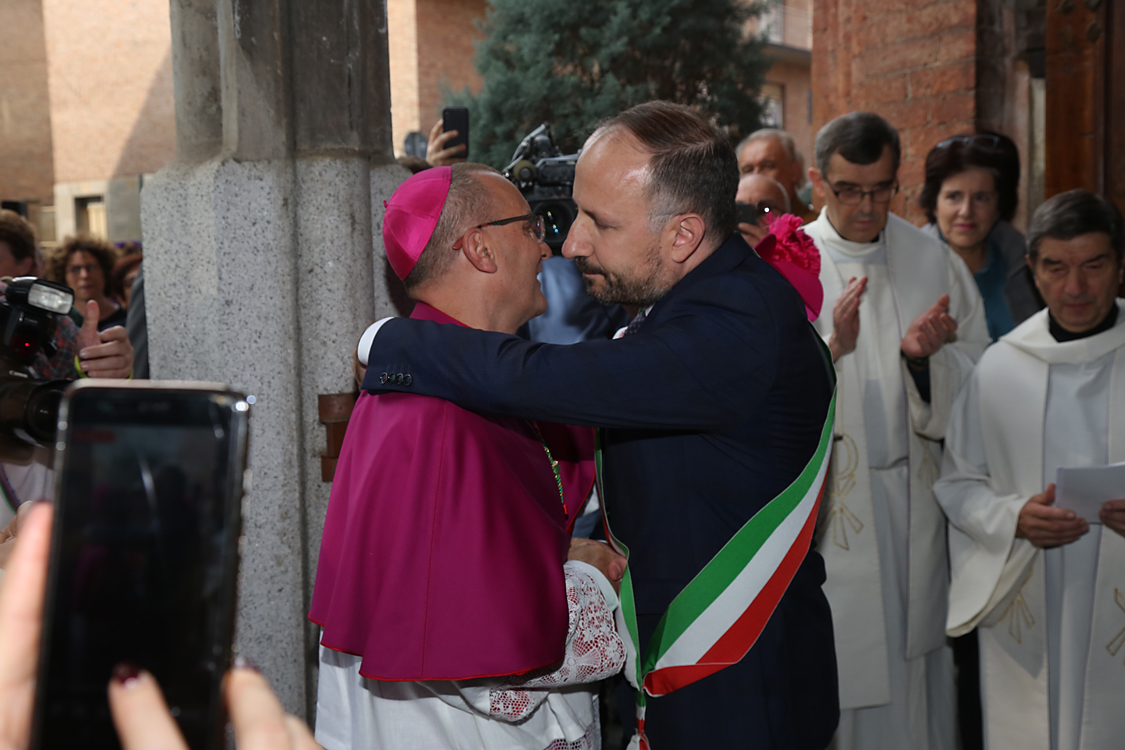 Monsignor Marco Prastaro Vescovo di Asti_054.jpg